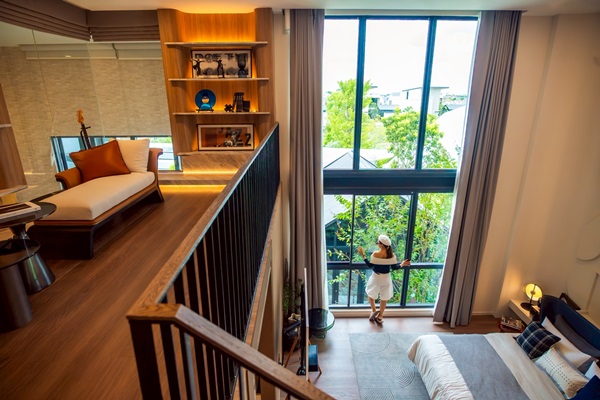 VIVE กรุงเทพกรีฑา โครงการบ้านเดี่ยว 3 ชั้น พร้อมลิฟต์ส่วนตัว 4 ห้องนอน 6 ห้องน้ำ ราคาพิเศษ โทร 0818119186