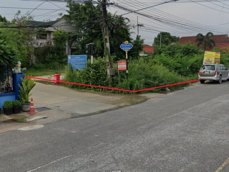 ที่ดินพร้อมบ้าน 1-1-23.6 ไร่ บ้านฉาง ระยอง ทำเลดี ติดถนนใหญ่