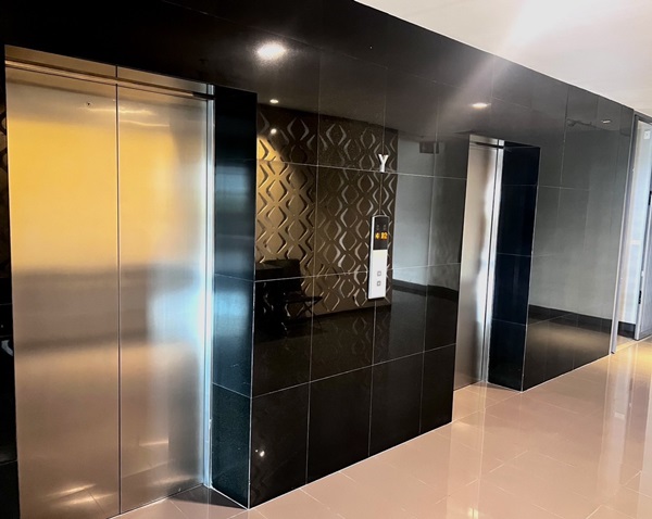 ให้เช่าคอนโด Noble Remix 2 - อาคาร B (Low Rise) ห้องสวย Build-in เฟอร์ครบ พร้อมอยู่ ใจกลางสุขุมวิท ติด BTS ทองหล่อ! โทร 081-558-5630