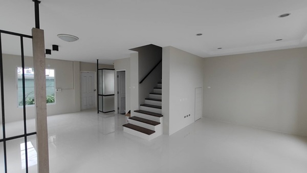 ให้เช่าทาวน์โฮม คลอง4 ลำลูกกา ปทุมธานี 20 ตร.ว สภาพใหม่พร้อมเข้าอยู่ โทร 088-2523771