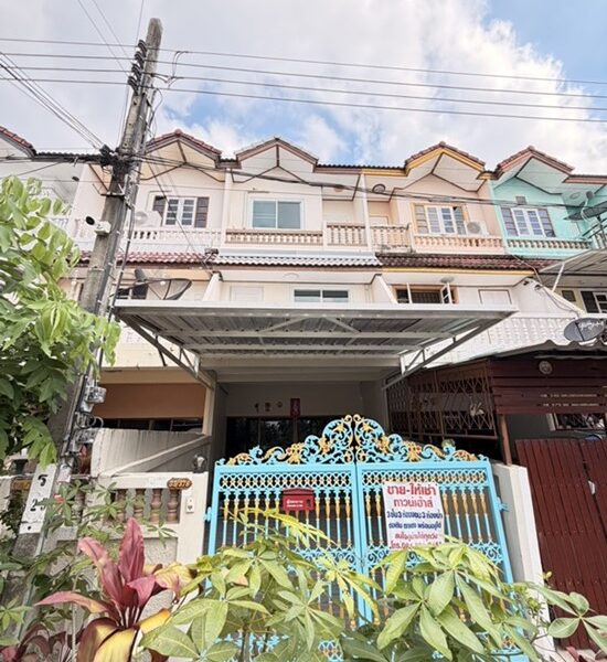 ให้เช่า ทาวเฮ้าส์ 3ชั้น 3ห้องนอน หมู่บ้าน สินทวีแกรนด์วิลเลจน์ รีโนเวท บ้านพร้อมอยู่ บ้านเปล่า โทร 0818218151