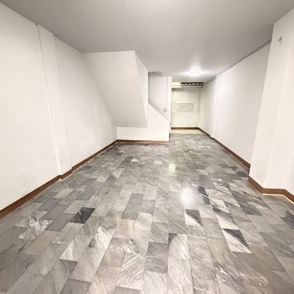 ให้เช่า ทาวเฮ้าส์ 3ชั้น 3ห้องนอน หมู่บ้าน สินทวีแกรนด์วิลเลจน์ รีโนเวท บ้านพร้อมอยู่ บ้านเปล่า โทร 0818218151