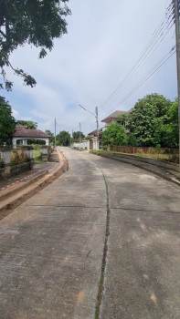 ขายที่ดิน 127ต.ร.ว.หมู่บ้าน เลควิว พาร์ค 2 ถนนวงแหวนรอบนอก ต.สันผีเสื้อ อ.เมือง ซอย26 เหมาะสร้างบ้านพักอาศัย