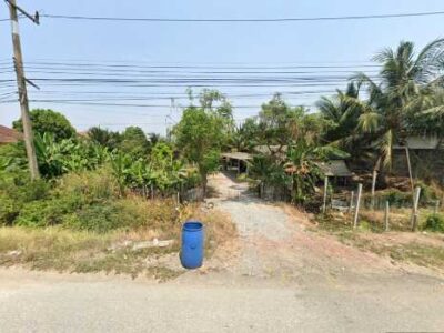 ขายที่ดินเปล่า 8 ไร่ 1 งาน 15 ตร.วา ติดถนนเส้น 375 นครปฐม - ดอนตูม