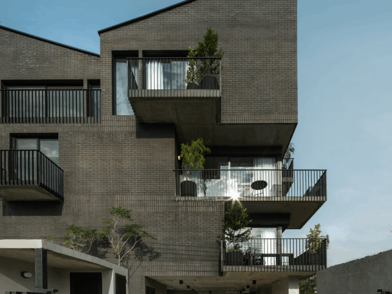 บ้านหรูใจกลางเมืองเชียงใหม่ 3.5 ชั้น โครงการ Monotown Studio ติด ถ.ซุปเปอร์ไฮเวย์ ตรงข้ามเซ็นทรัลเฟสติวัล