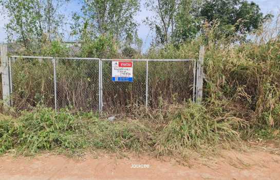 ขาย ที่ดิน ติดถนนคอนกรีต น้ำ - ไฟฟ้า พร้อม ถนนเพชรมาตุคลา เข้าบ้านบึงสาร 1 งาน 44.8 ตรว ถมแล้ว การใช้ประโยชน์เอนกประสงค์ ฟรีค่าโอน