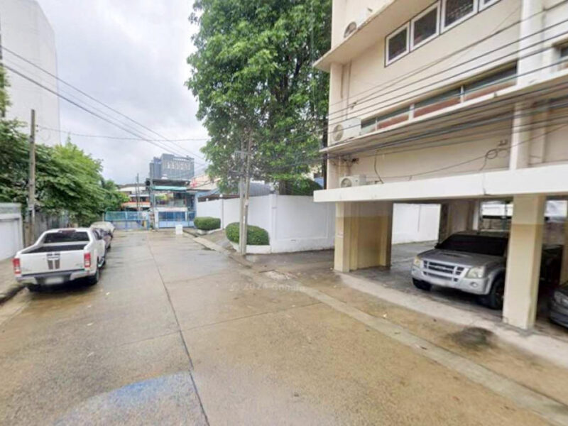 ขาย ที่ดิน 93 ตรว. ซ.สุขุมวิท 22 (ซ.สายน้ำทิพย์ 2) ทำเลทอง ใกล้ Emquatier และ Terminal 21