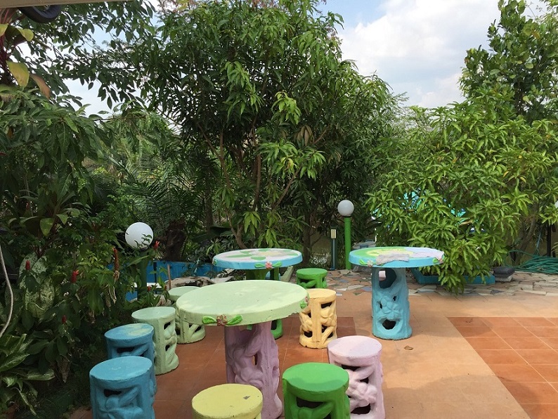 ขายบ้านทรงรีสอร์ท ใกล้เขา ติดลำธาร จังหวัดปราจีนบุรี