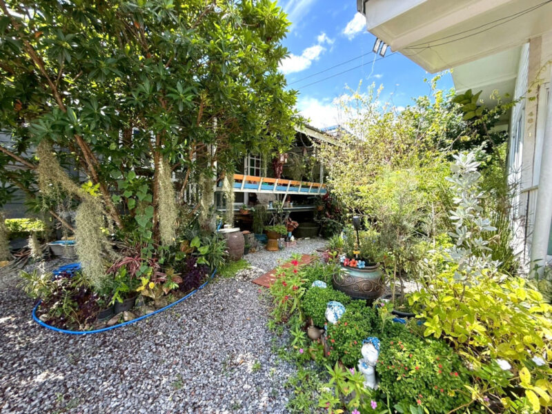 ขาย ที่ดิน พร้อมบ้านสวน HS082 วัดสุวรรณ บ่อทอง ชลบุรี. 2 ไร่ พร้อมอยู่ ทำสวน ขุดบ่อ เลี้ยงปลา เหมาะอยู่อาศัย บ้านพักหลังเกษียณ