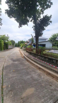 ขายที่ดิน 127ต.ร.ว.หมู่บ้าน เลควิว พาร์ค 2 ถนนวงแหวนรอบนอก ต.สันผีเสื้อ อ.เมือง ซอย26 เหมาะสร้างบ้านพักอาศัย