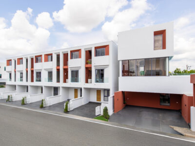 บ้านโซนหางดงเชียงใหม่ โครงการ Monotown 4 ทาวน์โฮม 3 ชั้น ที่จอดรถ 2 คัน