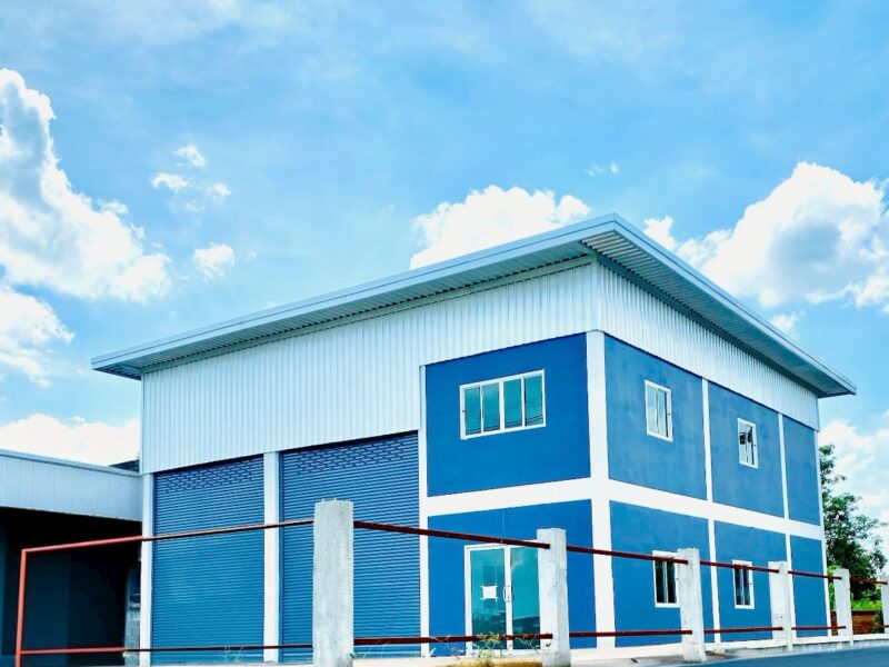 โครงการมังกรทองแฟคทอรี่ อยู่ติดถนนใหญ่ เส้น340 เหมาะสำหรับขยายธุรกิจ ทำออฟฟิศ โกดกัง โรงงาน ราคาเริ่มต้น 2.9 ล้านบาท