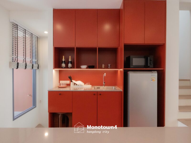 บ้านโซนหางดงเชียงใหม่ โครงการ Monotown 4 ทาวน์โฮม 3 ชั้น ที่จอดรถ 2 คัน