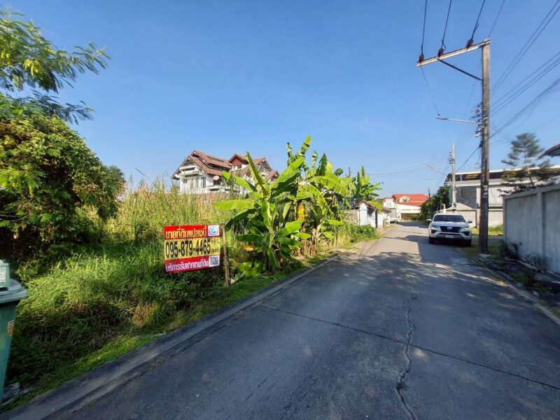 ขายถูกที่ดินสุขาภิบาล 5 เนื้อที่ 199 ตรว ติดถนนคอนกรีตสาธารณะ ซ.5 แยก 22 กทม.