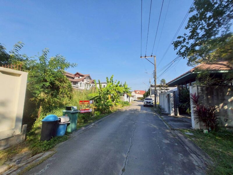 ขายถูกที่ดินสุขาภิบาล 5 เนื้อที่ 199 ตรว ติดถนนคอนกรีตสาธารณะ ซ.5 แยก 22 กทม.