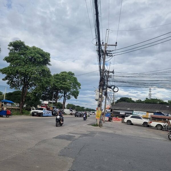 ขายที่ดินเปล่า 70ตรว. คลอง11 หมู่บ้านนริศรา ซ.4 ถูกกว่าราคาประเมิน เจ้าของขายเอง โทร 0969654945