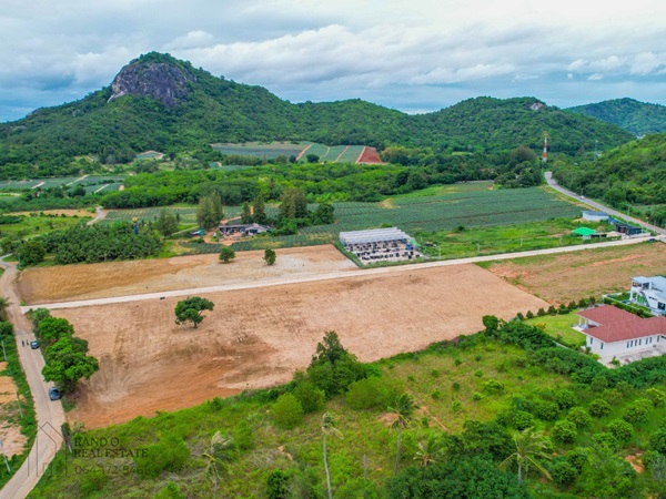 ขายที่ดิน วิวเขา ปราณบุรี ประจวบ ฟรีโอน ฟรี ถมดินสูงกว่าถนน น้ำไฟพร้อมเข้าถึง โทร 081-523-5252