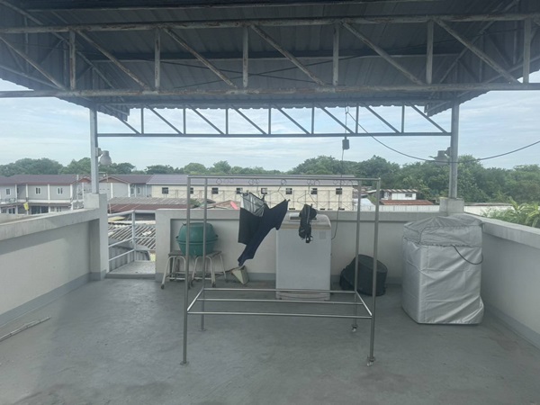 ขายด่วน ที่ดินติดถนนพระราม 3 ขนาด 139 ตรว. ใกล้เซ็นทรัลพระราม 3 เดินทางสะดวก โทร 0985978993 เจ้าของขายเองไม่ผ่านนายหน้า