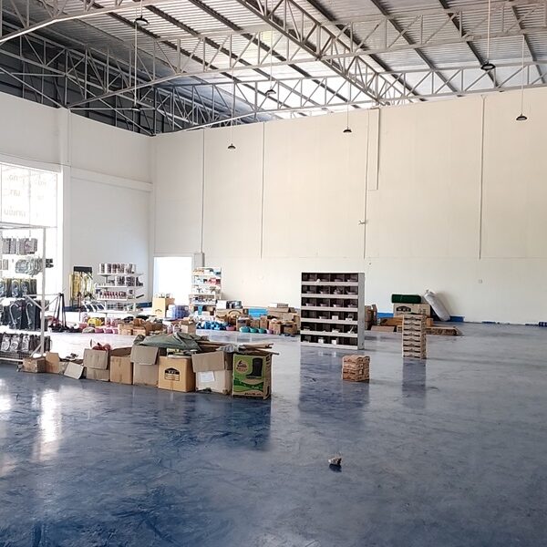 อาคารโกดังให้เช่า เมืองหนองคาย 800ตรม สูง 9เมตร ติดถนนใหญ่ พระธาตุบังพวน ทางไปหนองสองห้อง โทร 0993902641