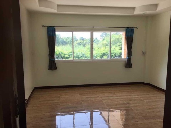 ให้เช่าบ้านเดี่ยว พื้นที่ 1 ไร่ อ.พนัสนิคม จ.ชลบุรี ใกล้ร้านสะดวกซื้อ 7/11 มินิบิ๊กซี โลตัส ซีเจ โทร 0879556066