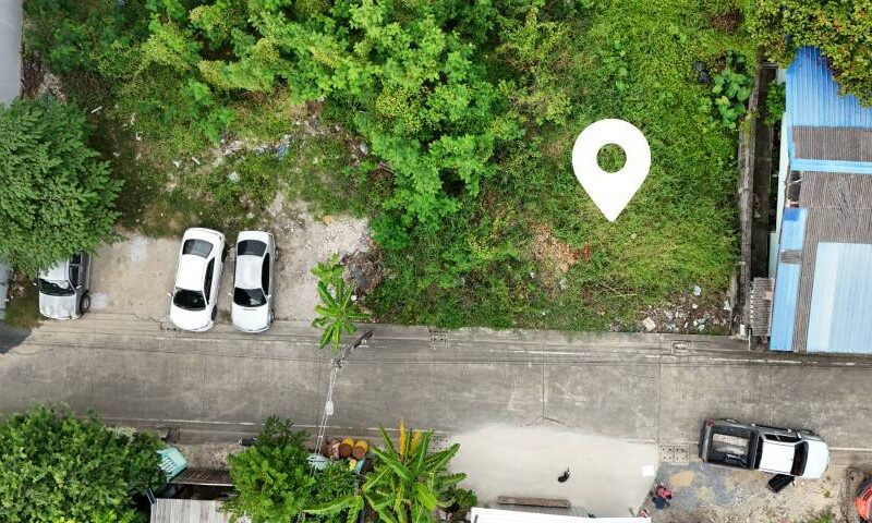 ขายที่ดิน ซอยติวานนท์24 แยก11 ถมแล้วบางส่วน ใกล้สถานีรถไฟฟ้าแคราย