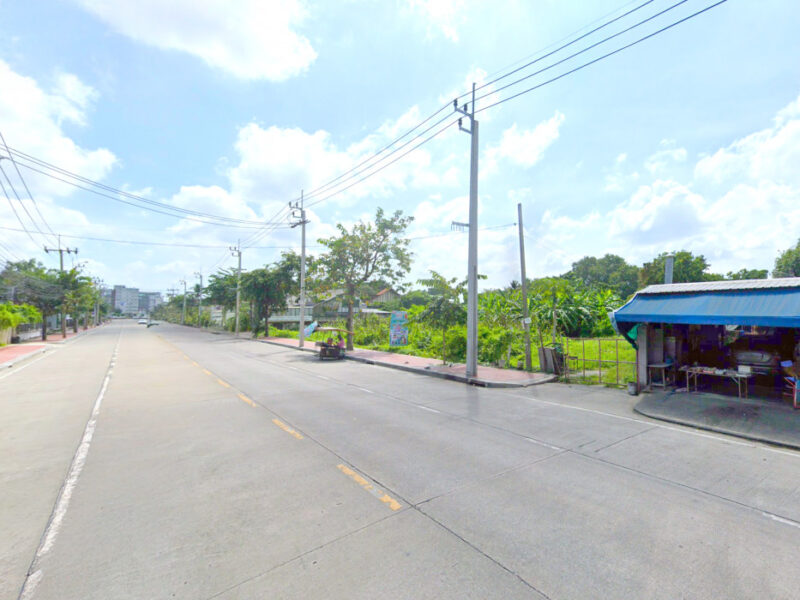 ขาย ที่ดิน ริมถนนคลองลำเจียก 4 ไร่ 2 งาน 3 ตรว เหมาะทำการค้า.