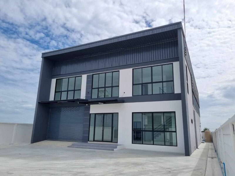 ขายที่ดินพร้อมสร้างโรงงาน โกดัง คลังสินค้า