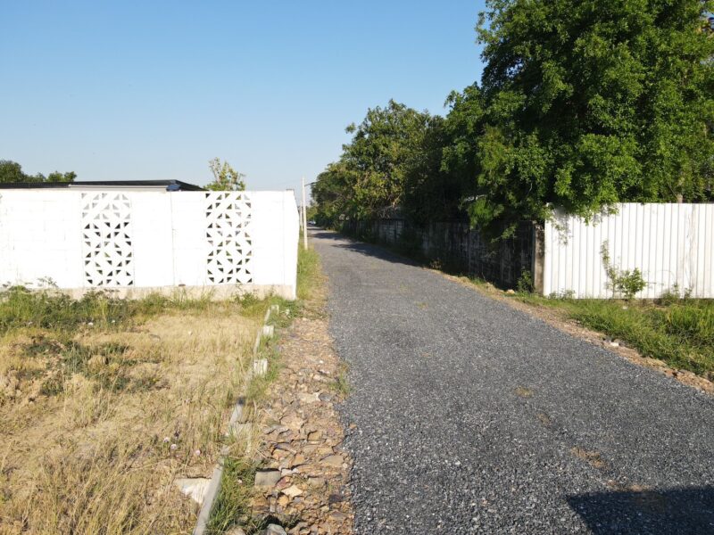 ขายที่ดินคลอง 8 ลำลูกกา ปทุมธานี 1 ไร่ ทำเลดี ใกล้ชุมชน ราคา 1.9 ล้าน