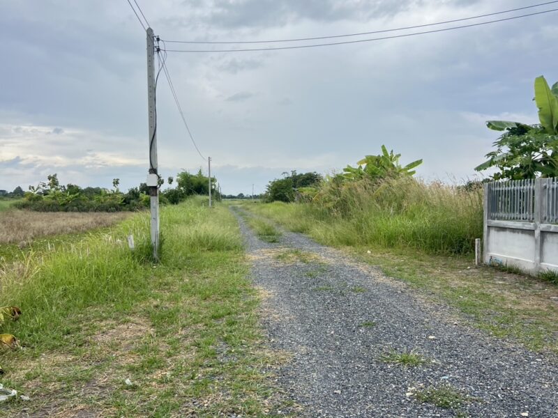 ที่ดินเงินผ่อน นครนายก ทำเลดี อ.บ้านนา โฉนดครุฑแดง