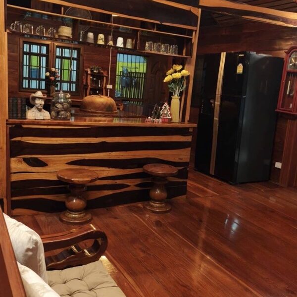 บ้านพักตากอากาศบ้านไม้ ติดลำธาร Private Nature House @ แก่งคอย สระบุรี โทร 083-5822221