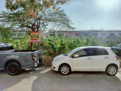 ขายด่วนที่ดินติวานนท์ 138 ตรว ใกล้โรบินสันไลฟ์สไตล์ ศรีสมาน ติดถนนคอนกรีต ถมแล้ว ซ.100 ล้าน อ.ปากเกร็ด จ.นนทบุรี