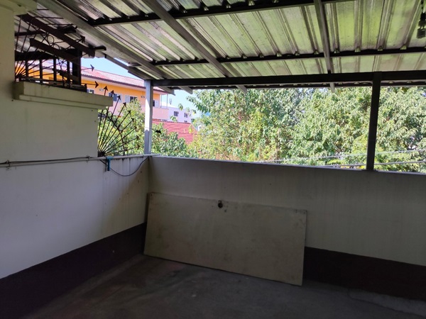 ขายด่วน! ทาวน์เฮ้าส์ เชียงใหม่ 3 ชั้น 3 ห้องนอน ทำเลดี ราคาพิเศษ เจ้าของขายเอง โทร 088-2852080