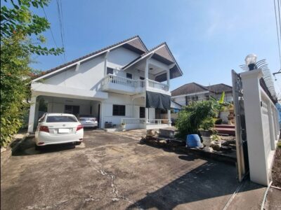 ขายบ้านเดี่ยว 2 ชั้น ปากน้ำ สมุทรปราการ (ตรงข้าม รพ.สมุทรปราการ) โทร 0813436920 เจ้าของขายเอง