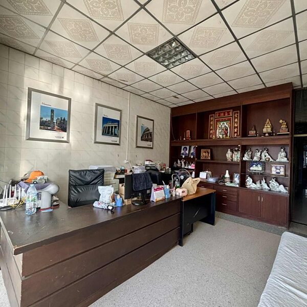 ขายอาคารพาณิชย์ 2 ชั้น ภูเก็ต 48 ตรว. ติดถนนเชิงทะเล ทำเลทอง เจ้าของขายเอง-ต่อรองได้ โทร 065-8785994