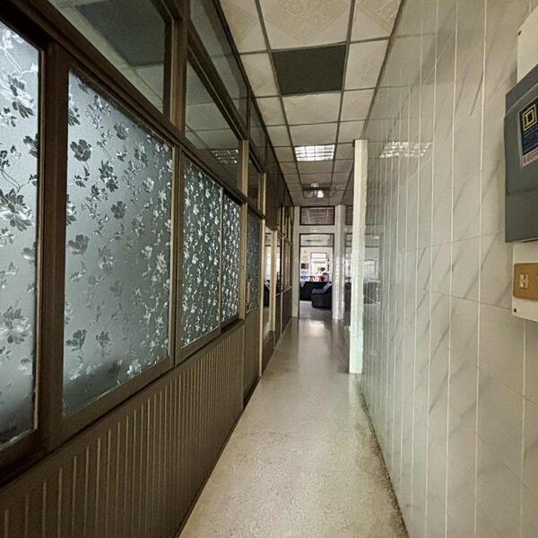 ขายอาคารพาณิชย์ 2 ชั้น ภูเก็ต 48 ตรว. ติดถนนเชิงทะเล ทำเลทอง เจ้าของขายเอง-ต่อรองได้ โทร 065-8785994