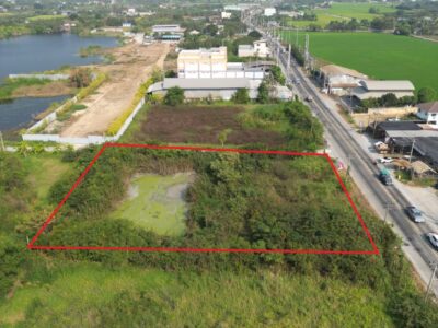 ที่ดินนนทบุรี ไทรน้อย 2 ไร่ ติดถนนใหญ่ สอบถามโทร 099-545-9556