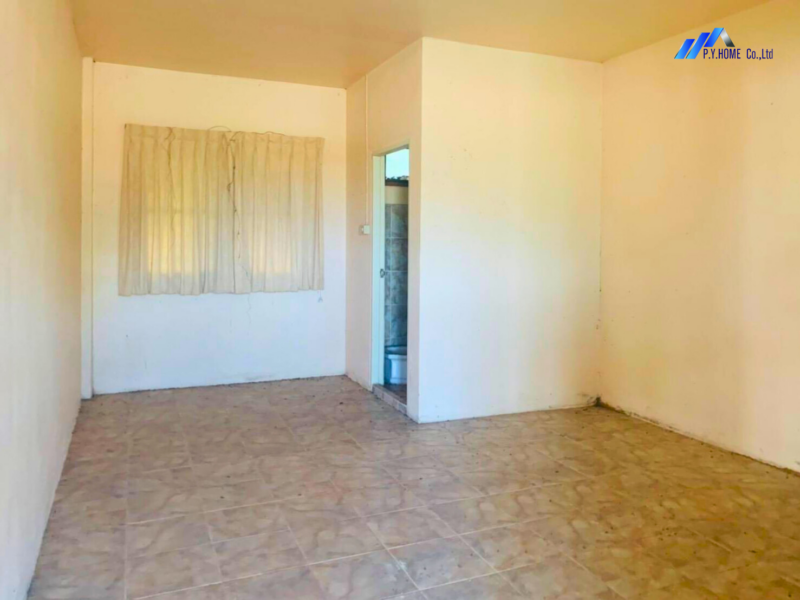 ขายที่ดินนครนายกพร้อมอาคารห้องเช่า 11 ห้อง ทำเลดี ติดถนนใหญ่