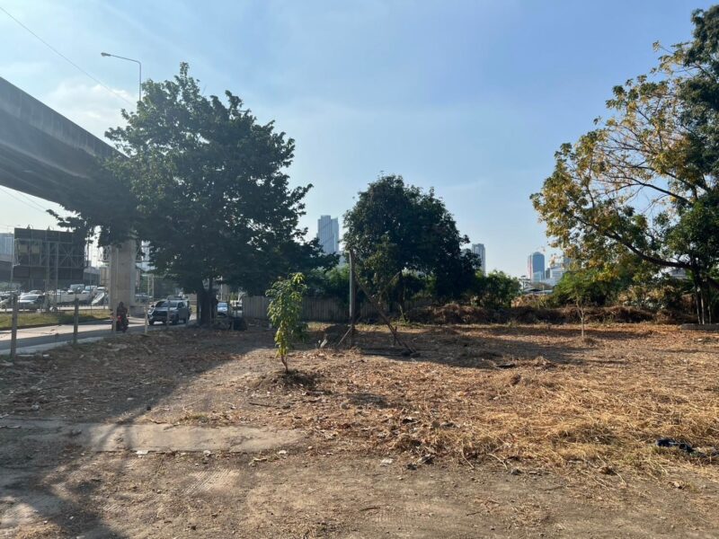 ขาย / ให้เช่า ที่ดินแปลงใหญ่ติดถนนพระราม 9 เนื้อที่ 7-2-85 ไร่ **เจ้าของขายเอง**