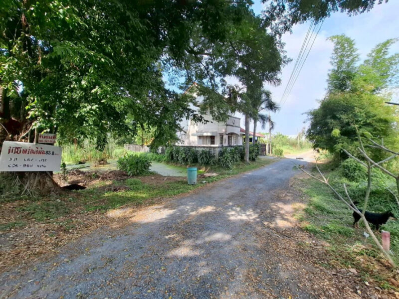 ขายที่ดิน เลียบคลองประปา ชุมชนบ้านใหม่สมานฉันท์6 85.8 ตร.วา ทำเลศักยภาพใกล้ทางด่วน โซนศรีสมาน-เมืองทองธานี (ซ.วัดพระแม่ฯ) เหมาะปลูกบ้าน