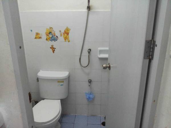 ให้เช่าบ้านโคราช ราคาถูก 2ชั้น โครงการ เอื้ออาทรโชคชัย อ.โชคชัย จ.นครราชสีมา พร้อมแอร์ ใกล้มหาวิทยาลัยรามคำแหง โทร 086-6675297