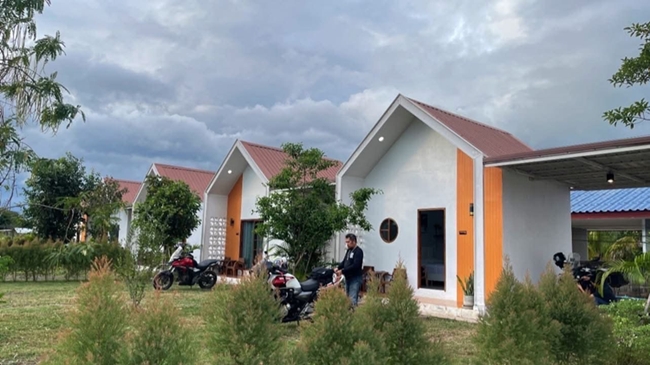 ขายธุรกิจรีสอร์ทและร้านอาหาร ขายโดยเจ้าของเองไม่มีนายหน้าพร้อมเทรนงานและหาลูกจ้างต่อให้