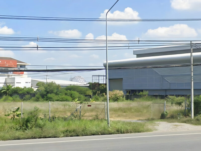 ให้เช่าที่ดิน 51-3-57 ไร่ ติดถนนสุขุมวิท ติดทางเข้า นิคมฯ ทองโกรว์ จ.ชลบุรี