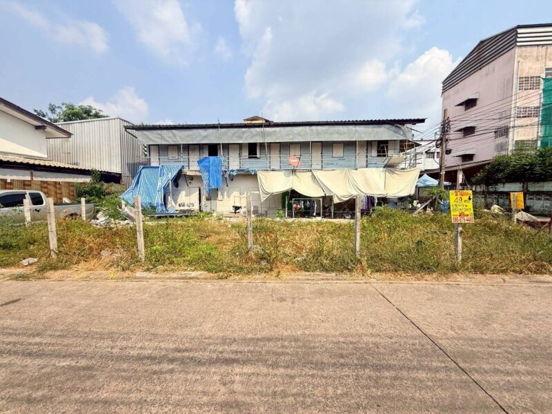 ขายด่วนที่ดิน 49 ตรว ติดถนนคอนกรีตสาธารณะ แปลงมุม ซ.รามอินทรา46 บางกะปิ กรุงเทพมหานคร