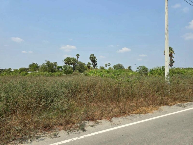 ขายด่วนที่ดินใกล้ด่านมอเตอร์เวย์ M81 เนื้อที่ 300 ตรว ติดถนนลาดยางสาธารณะ อ. เมืองนครปฐม จ. นครปฐม
