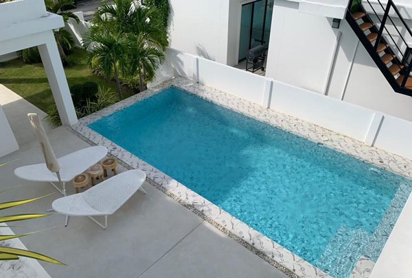 ขายด่วน พูลวิลล่า หัวหิน ประจวบฯ ใกล้ทะเล เดินทางสะดวก 2 ชั้น 3 ห้องนอน ตกแต่งเสร็จเรียบร้อย พร้อมเข้าอยู่ได้ทันที Tel. 0632897879