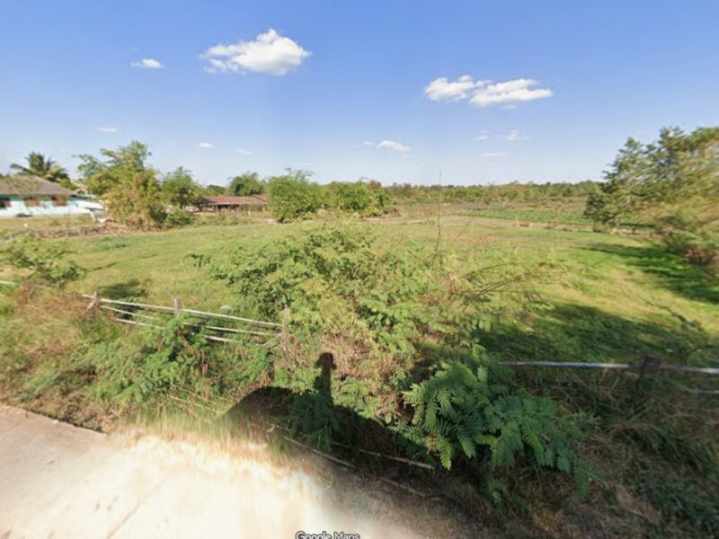 ที่ดินเสลภูมิจังหวัดร้อยเอ็ด หน้ากว้างติดถนน 1 ไร่ 2 งาน ราคาคุยกันก่อนได้