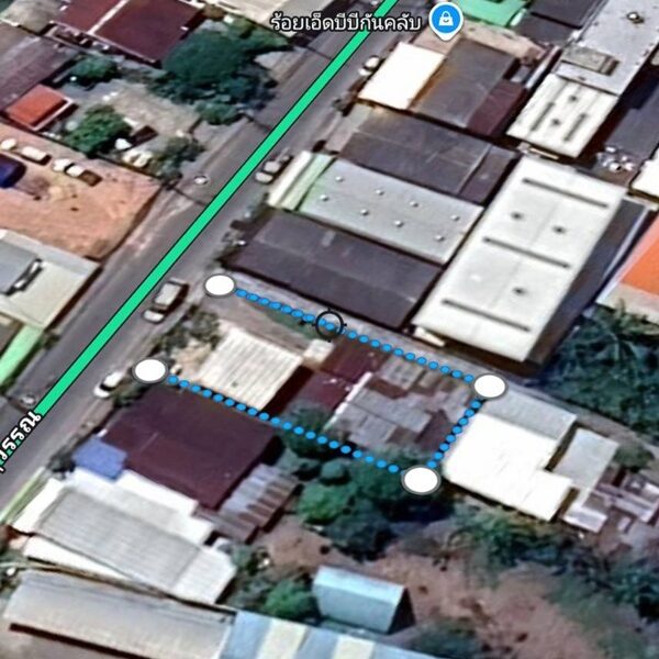 ขายที่ดินราคาถูก พร้อมบ้าน 2 ชั้น 101 ตร.ว. เมืองร้อยเอ็ด ทำเลดีเข้าออกสะดวก ใกล้แหล่งชุมชน และสถานที่สำคัญ โทร 063-2825635