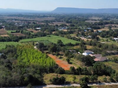 ขายที่ดิน อ.สีคิ้ว จ.นครราชสีมา 2 ไร่ครึ่ง ทำเลดี อากาศดี ถมแล้ว โทร 088-1759595 พร้อมทำบ้านสวนทันที