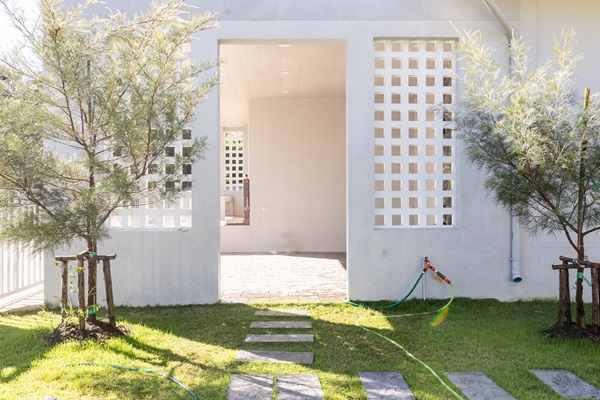 เจ้าของขายเอง บ้านเดี่ยวใหม่ พนัสนิคม หนองเหียง ใกล้331 75.8ตร.ว. 2.39ล. ฟรีโอน โทร 099-4464142