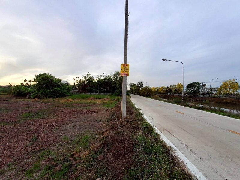ขายด่วนที่ดินติดถนนเลียบคลองห้า 368 ตรว ติดถนนคอนกรีตสาธารณะ อ.คลองหลวง จ.ปทุมธานี